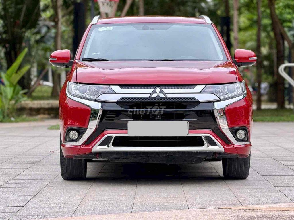 Mitsubishi Outlander 2.0 CVT 2022 - ảnh 1
