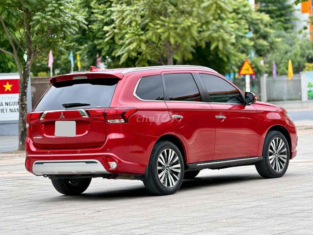 Mitsubishi Outlander 2.0 CVT 2022 - ảnh 4