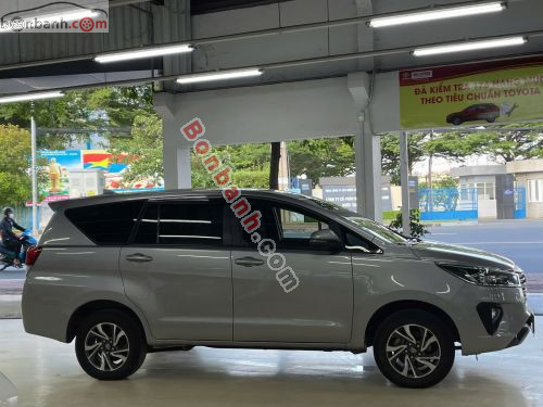Toyota Innova E 2.0 MT 2021 - ảnh 2