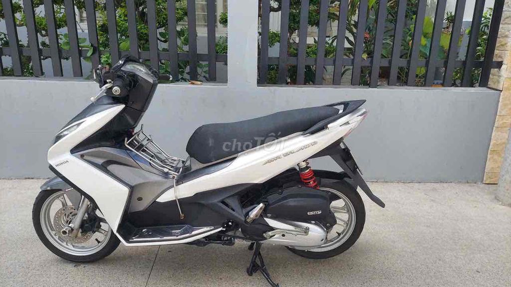 Honda Air Blade 2015 - ảnh 4