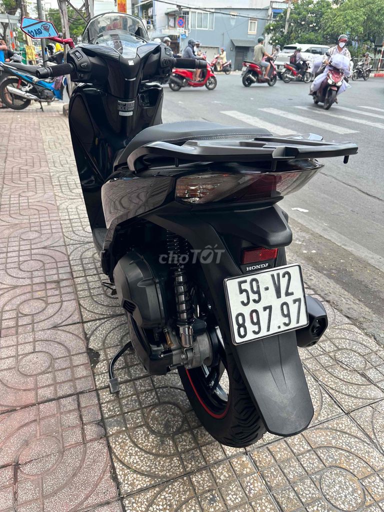 Honda SH 2018 - ảnh 3