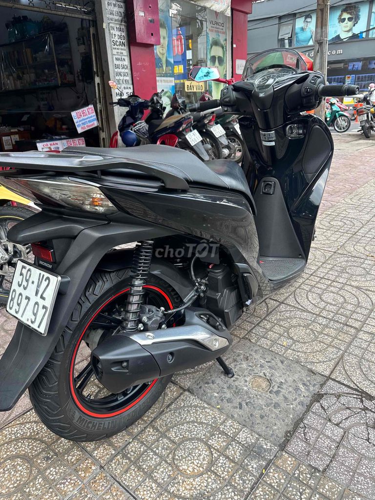 Honda SH 2018 - ảnh 4