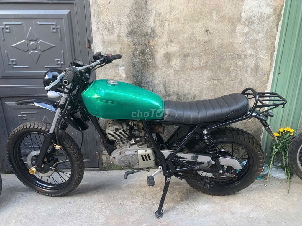 Suzuki GN 2004 - ảnh 1