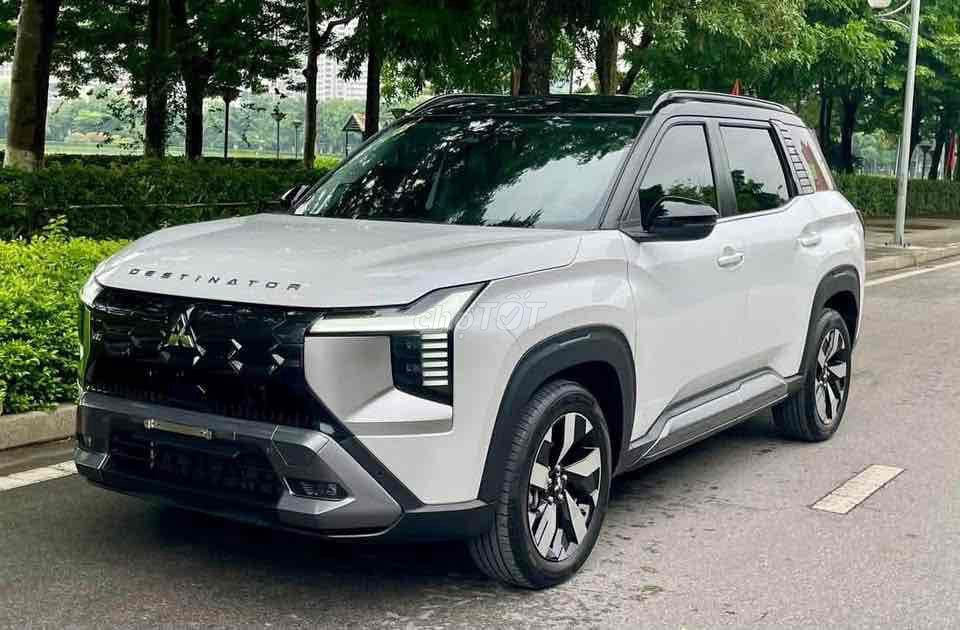 Mitsubishi Destinator Ultimate - ảnh 2