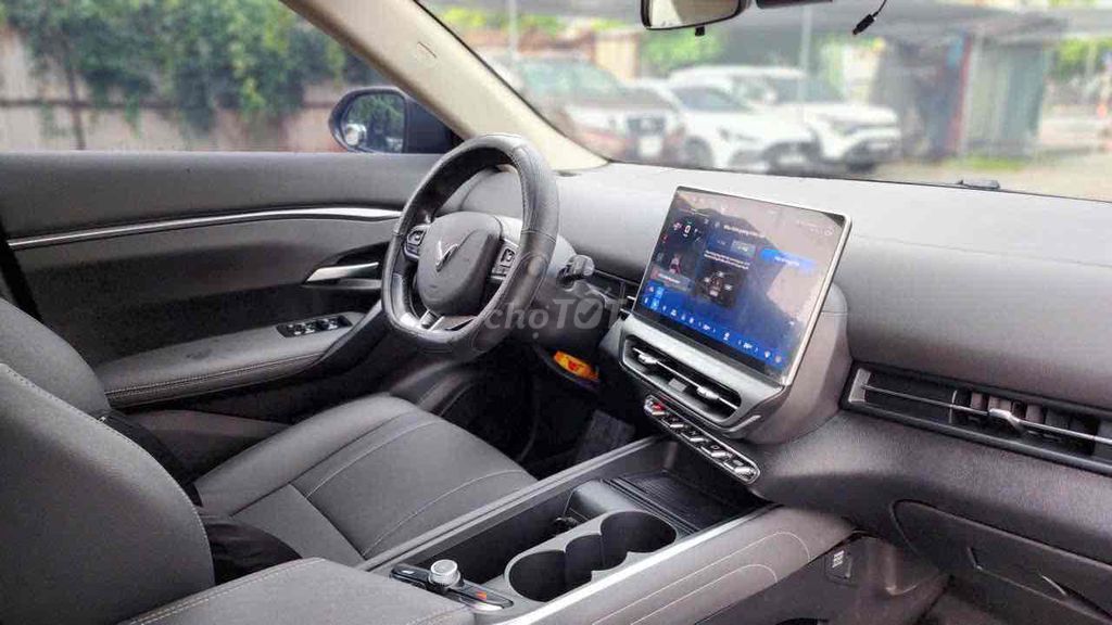 VinFast VF7 Eco 2025 - ảnh 5