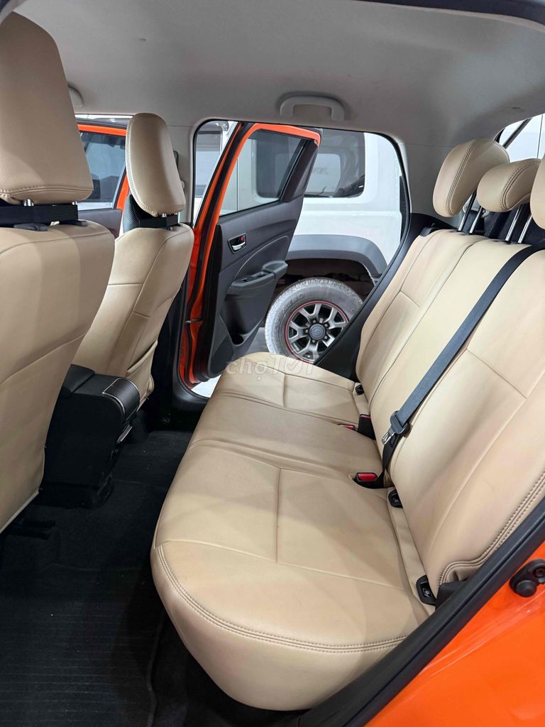 Suzuki Swift 2023 - ảnh 3