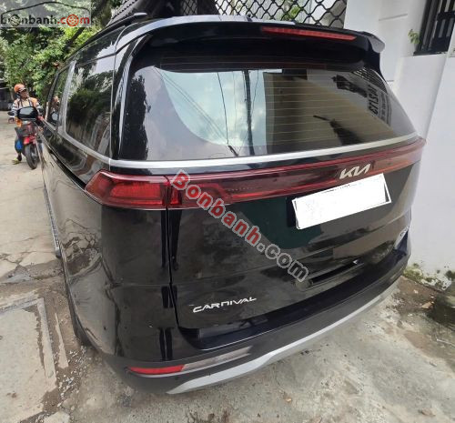 Kia Carnival Premium 2.2D 2022 - ảnh 2