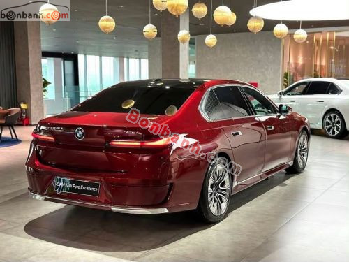 BMW 7 Series 2023 - ảnh 3