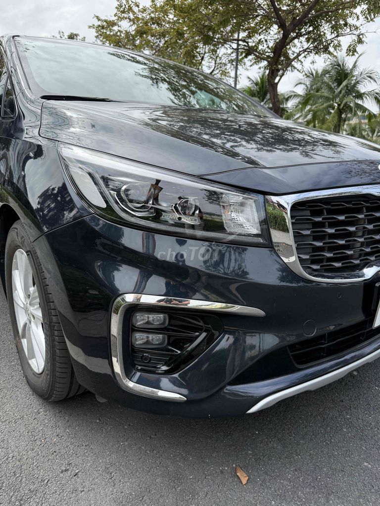 Kia Sedona 2021 - ảnh 2