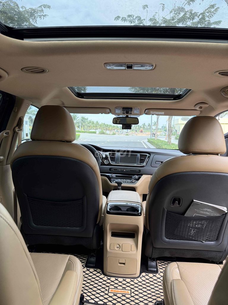 Kia Sedona 2021 - ảnh 4