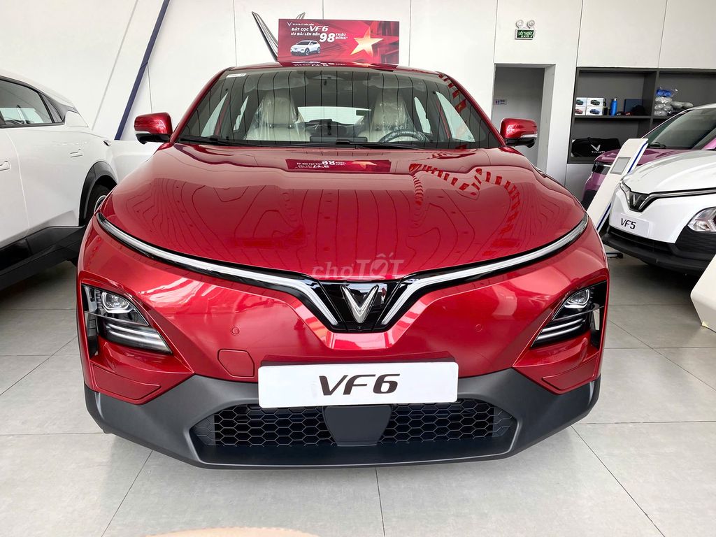 VinFast VF6 Plus - ảnh 1