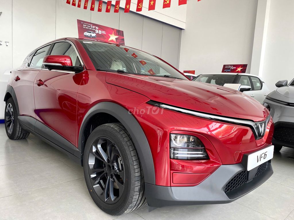 VinFast VF6 Plus - ảnh 3