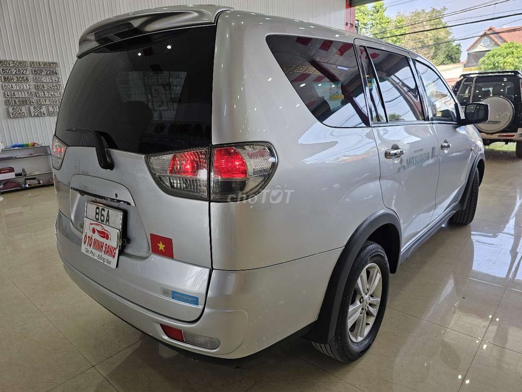 Mitsubishi 2009 - ảnh 5