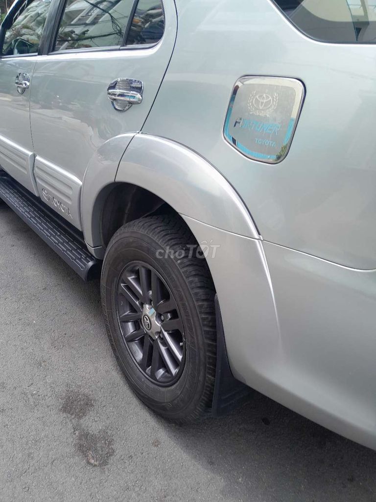 Toyota Fortuner 2014 - ảnh 4