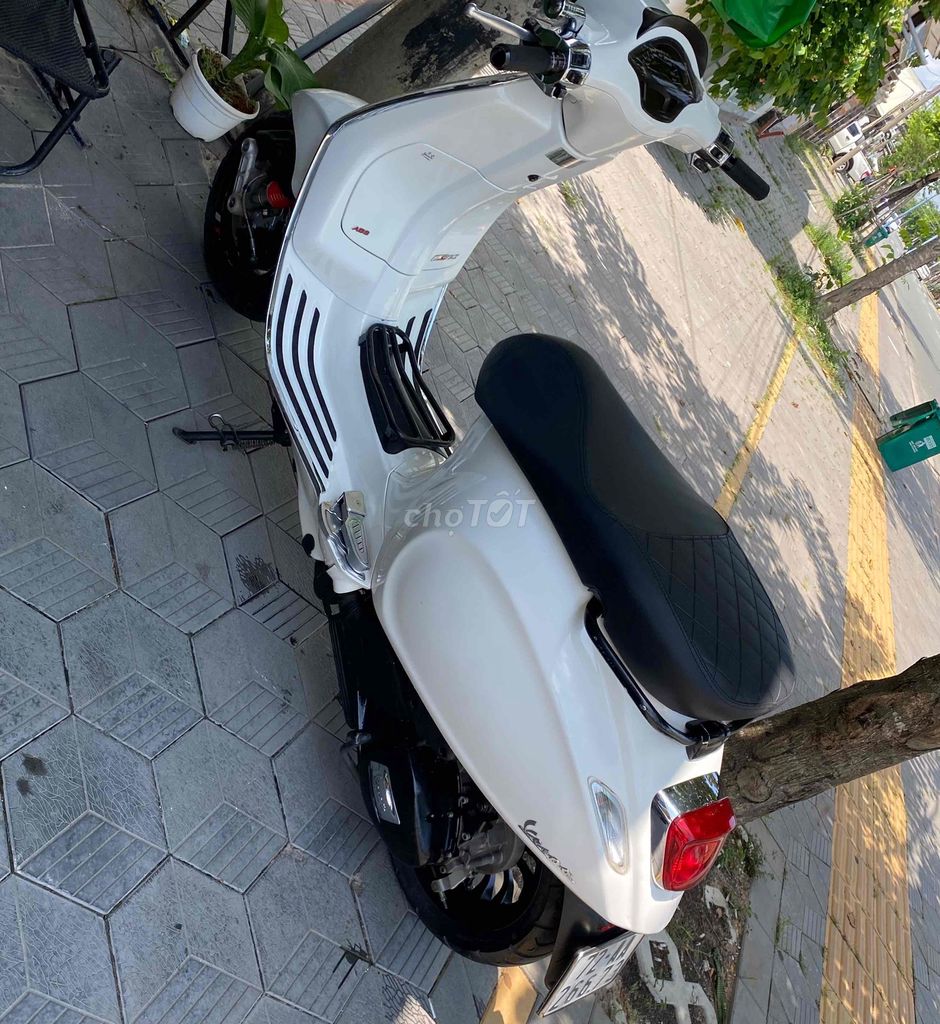 Piaggio Vespa 2024 - ảnh 3