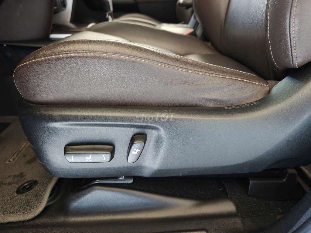 Toyota Fortuner 2018 - ảnh 4