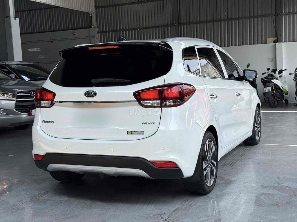 Kia Rondo 2020 - ảnh 4