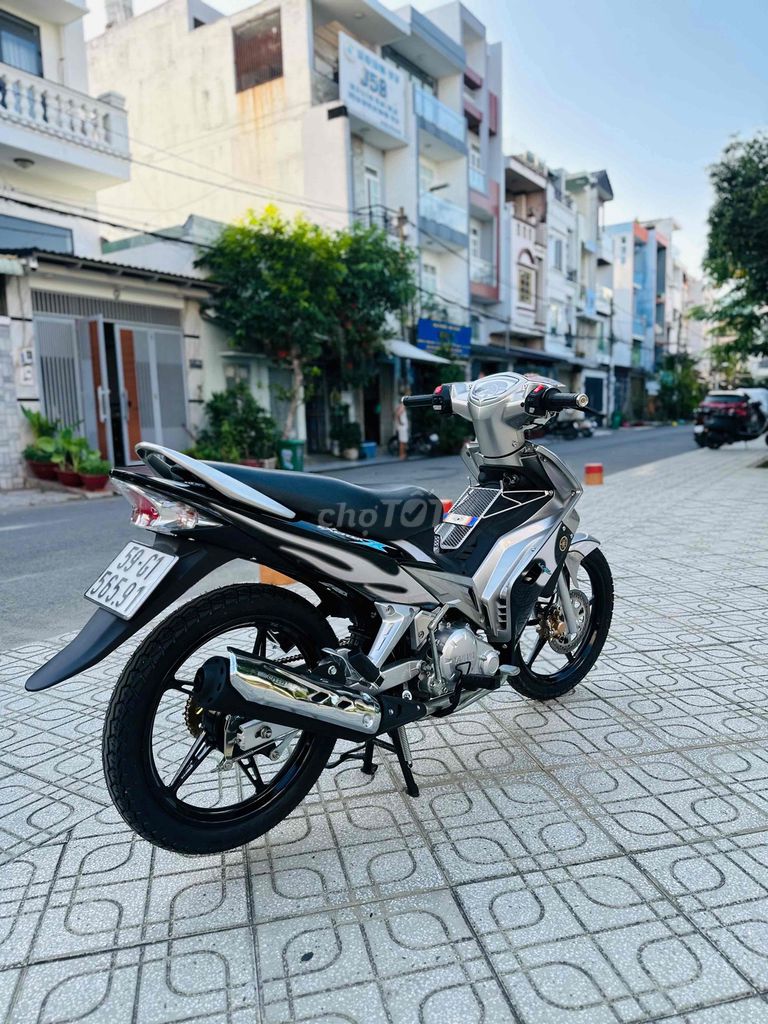 Ex 2010 - ảnh 4