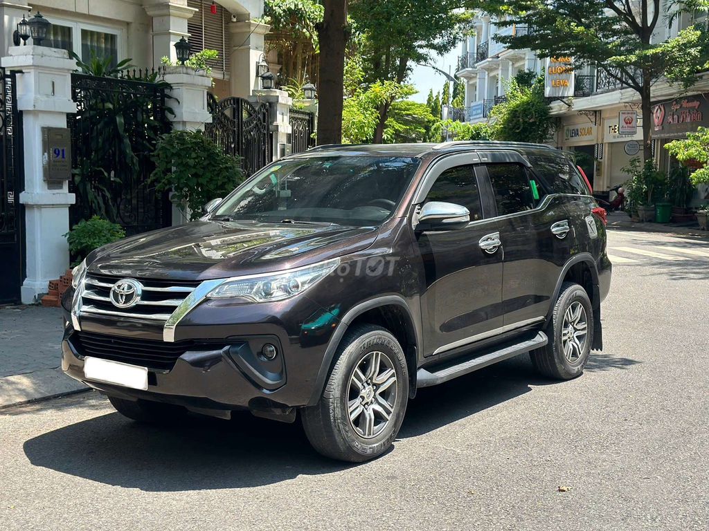 Toyota Fortuner 2.4G 4x2 MT 2017 - ảnh 3