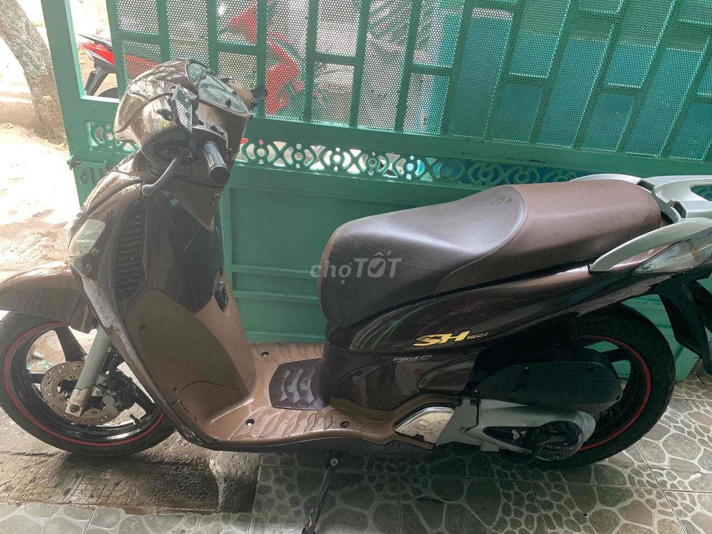 Honda SH 2005 - ảnh 2