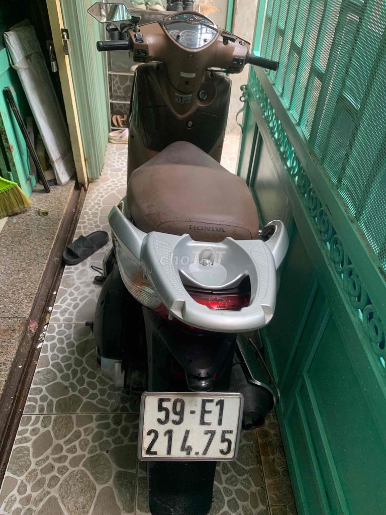 Honda SH 2005 - ảnh 3