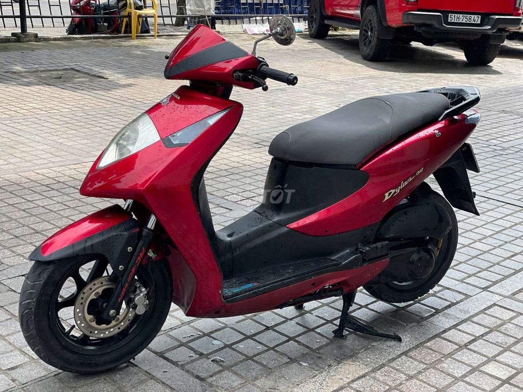 Honda Dylan 2004 - ảnh 2