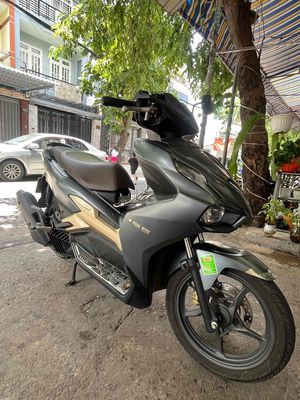 Honda Air Blade 2024 - ảnh 1