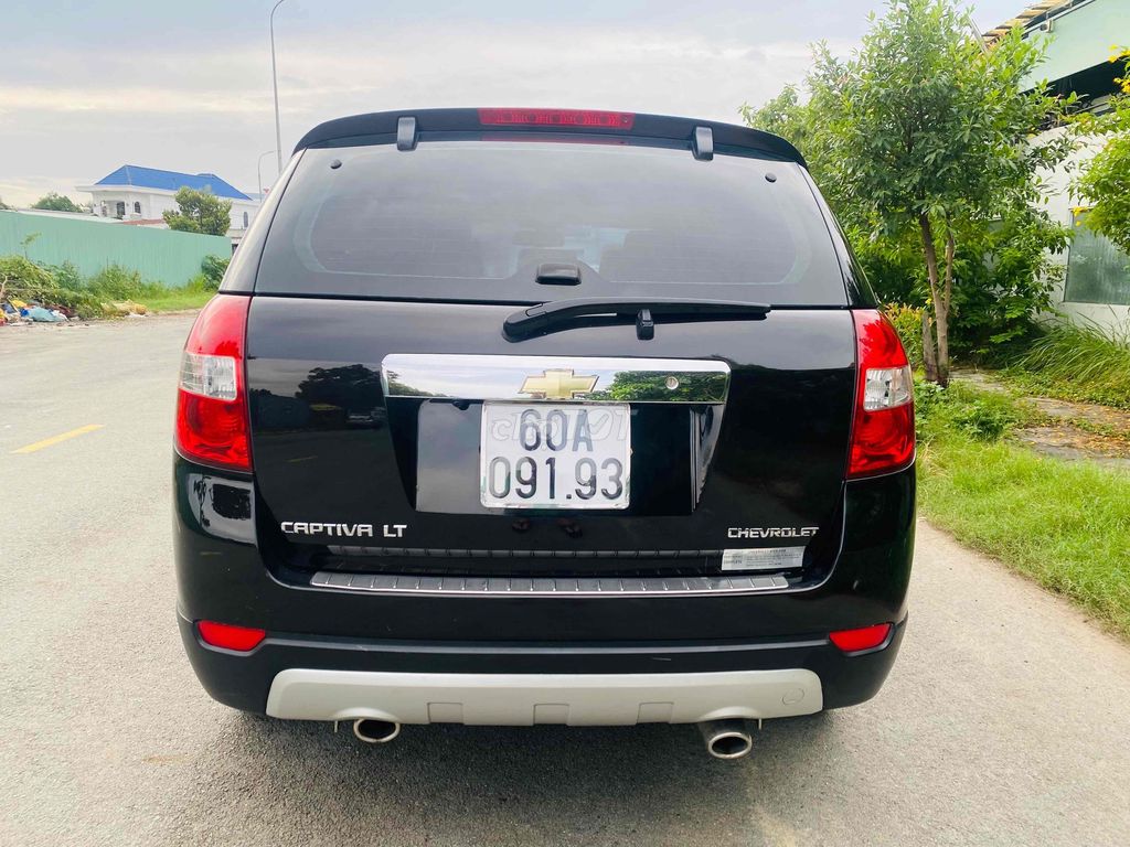 Chevrolet Captiva - ảnh 3