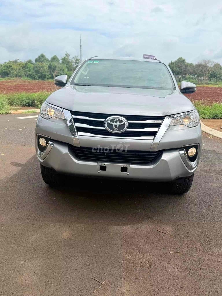 Toyota Fortuner 2018 - ảnh 1