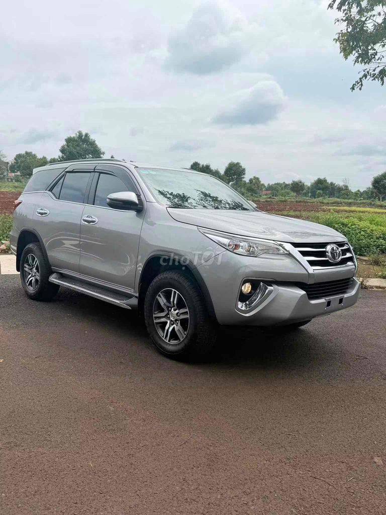 Toyota Fortuner 2018 - ảnh 4