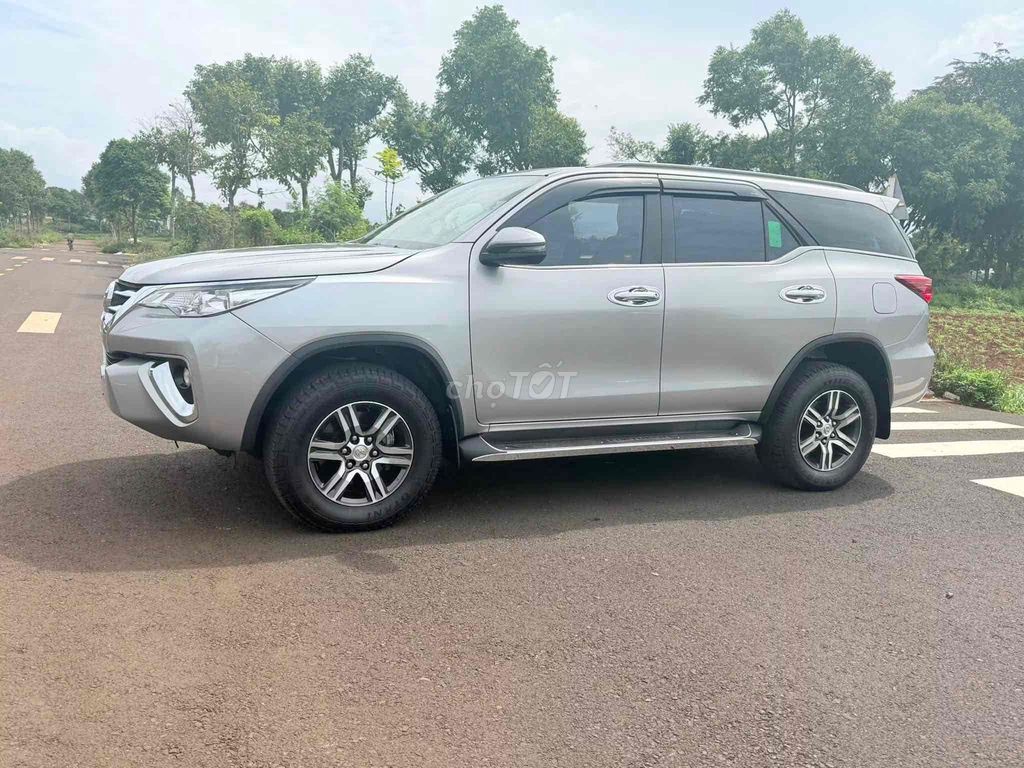 Toyota Fortuner 2018 - ảnh 5