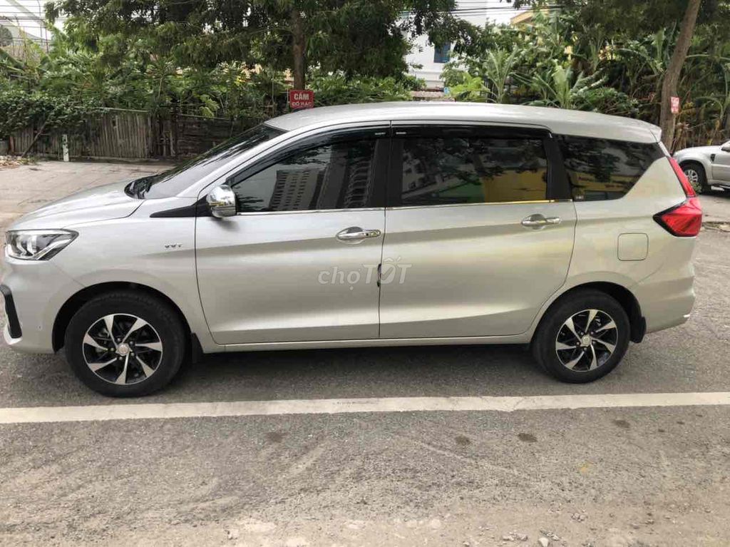 Suzuki Ertiga - ảnh 1