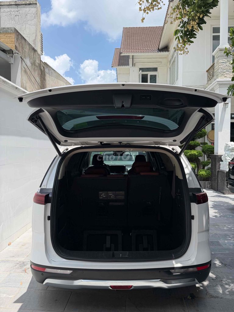 Kia Carnival Signature 2.2D 2023 - ảnh 5
