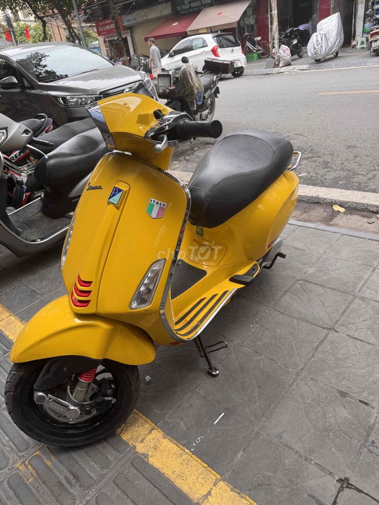 Piaggio Vespa 2020 - ảnh 1