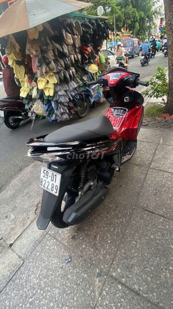 Honda Air Blade 2014 - ảnh 4