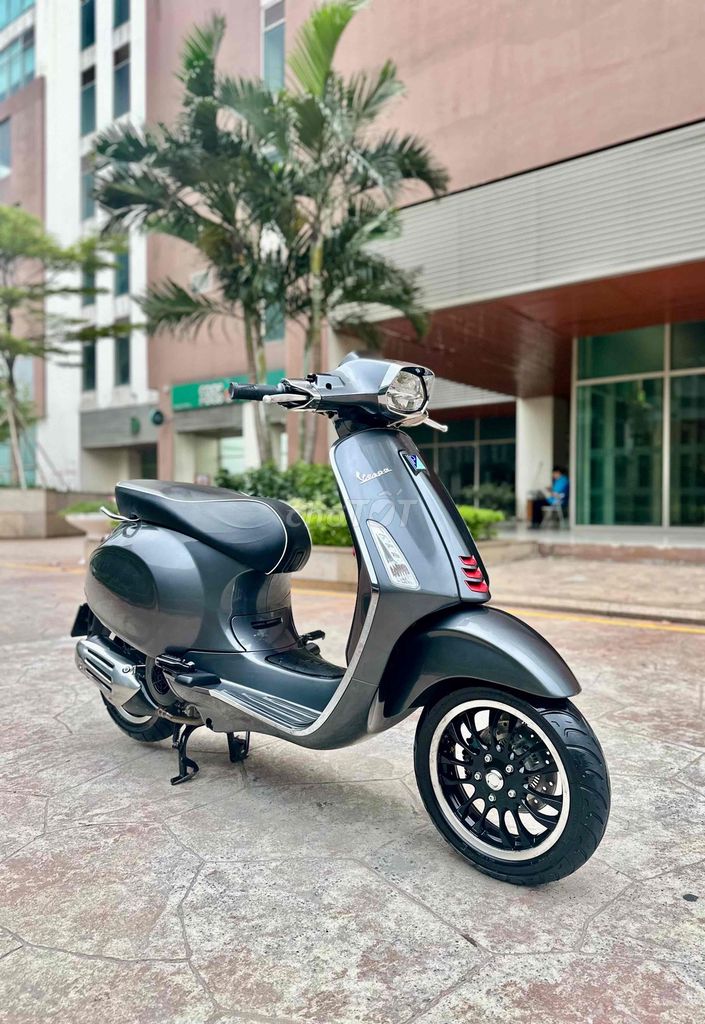 Piaggio Vespa 2022 - ảnh 4