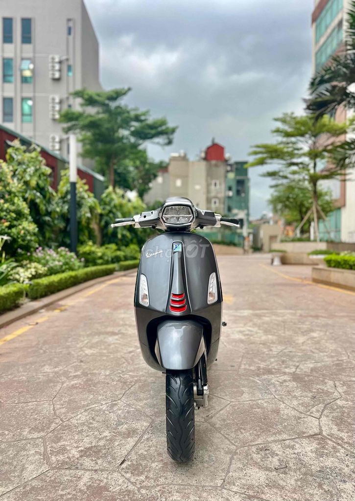Piaggio Vespa 2022 - ảnh 5