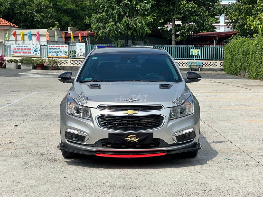 Chevrolet Cruze 2016 - ảnh 1