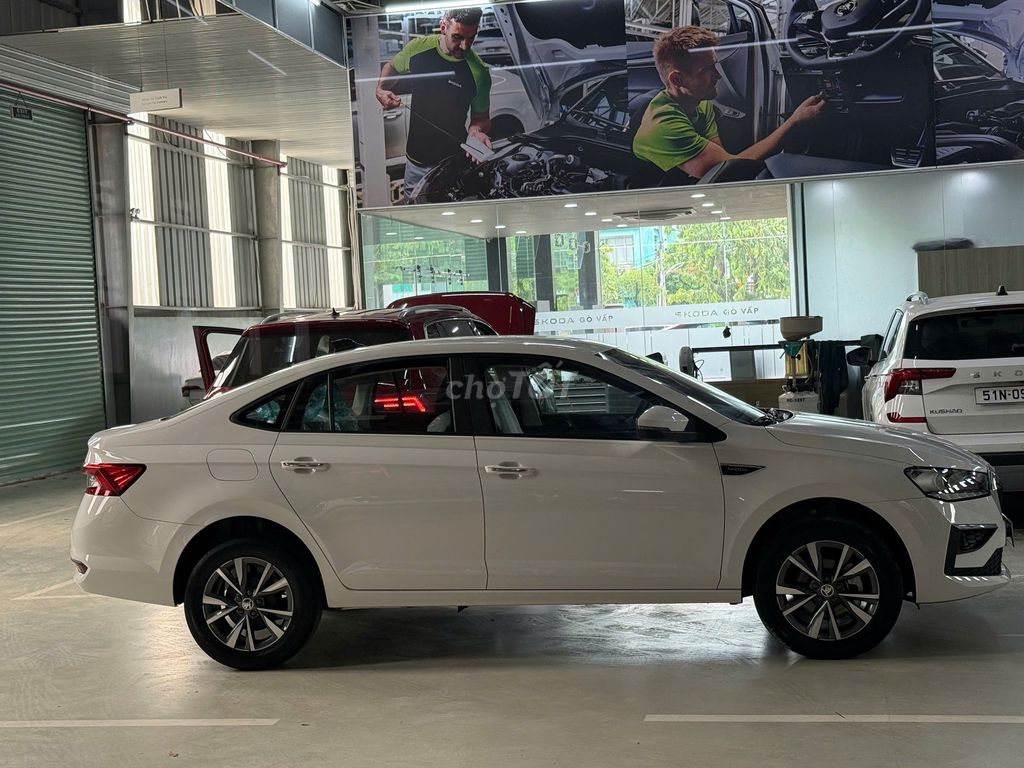 Skoda 2025 - ảnh 2