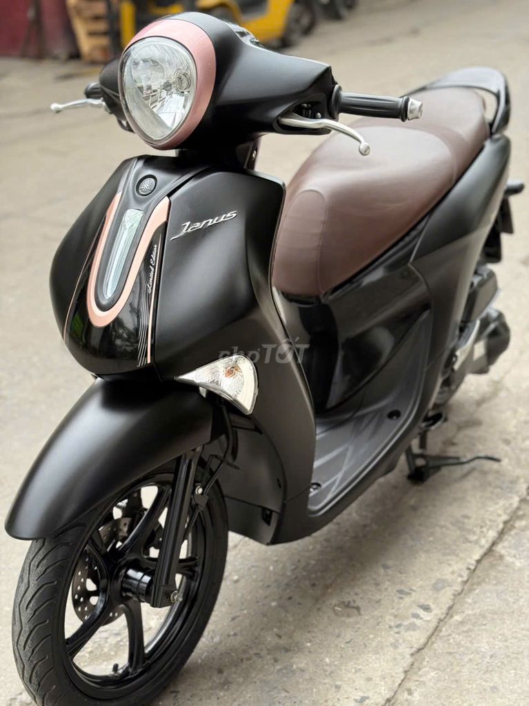 Yamaha Janus 2023 - ảnh 2