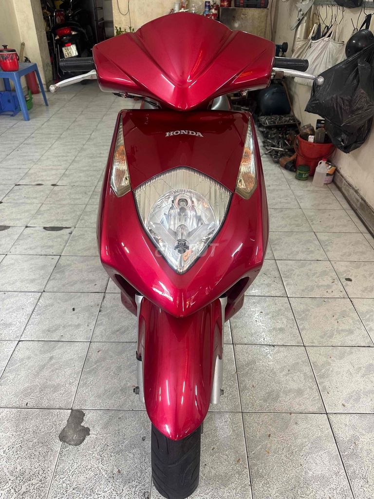 Honda Dylan 2004 - ảnh 1