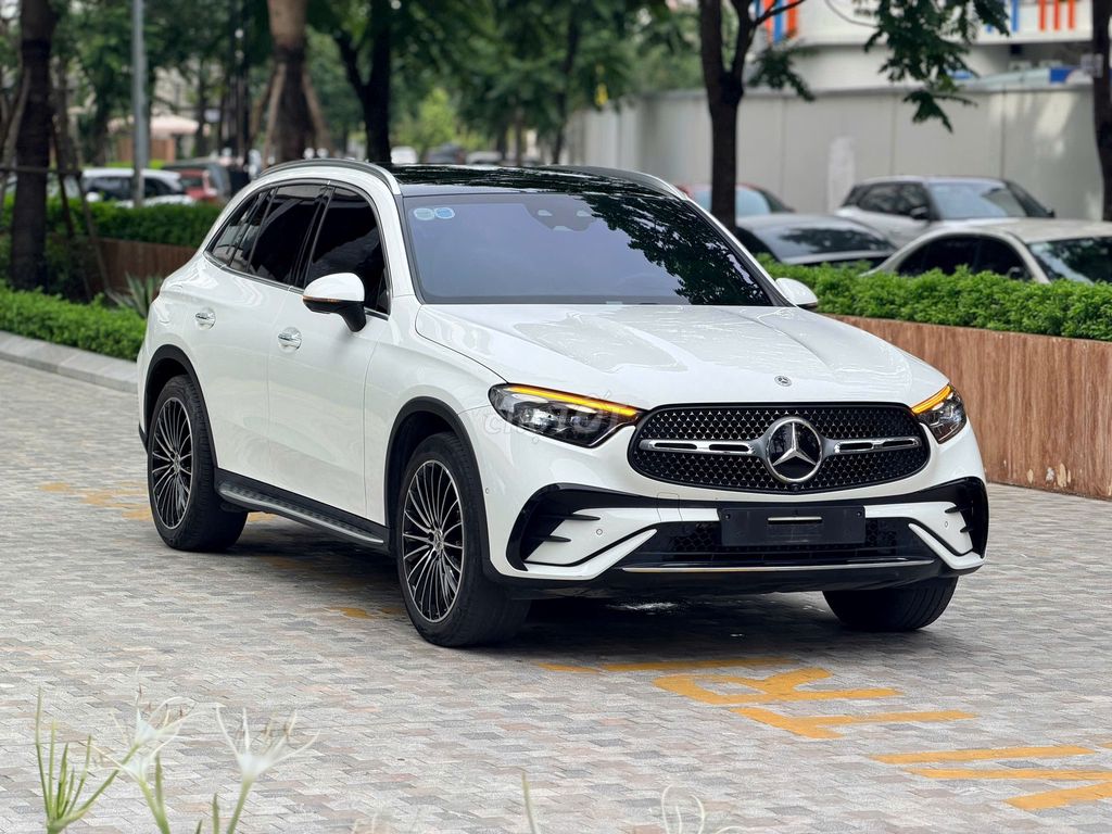 Mercedes-Benz 2023 - ảnh 4