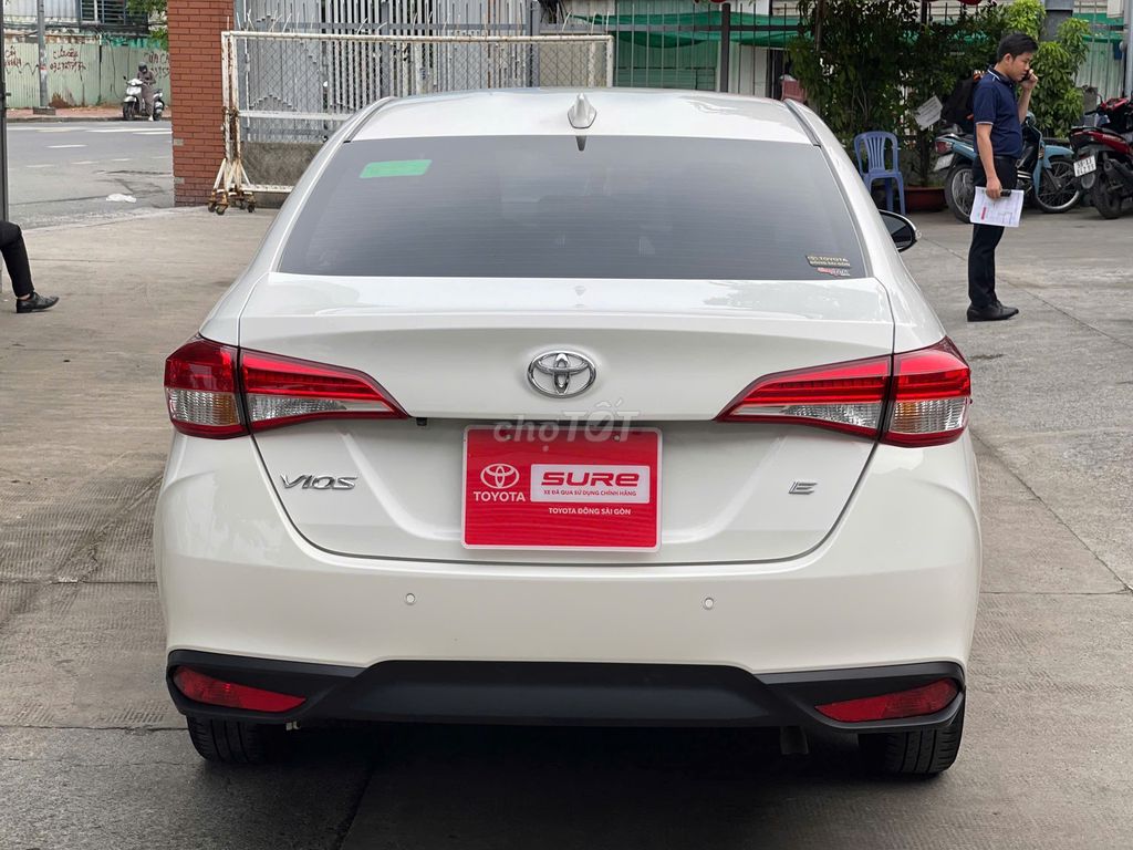Toyota Vios E CVT 2025 - ảnh 4