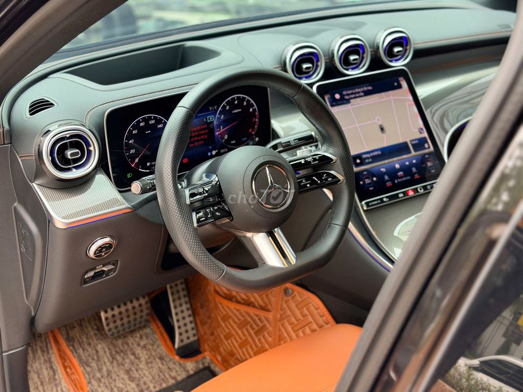 Mercedes-Benz 2023 - ảnh 1