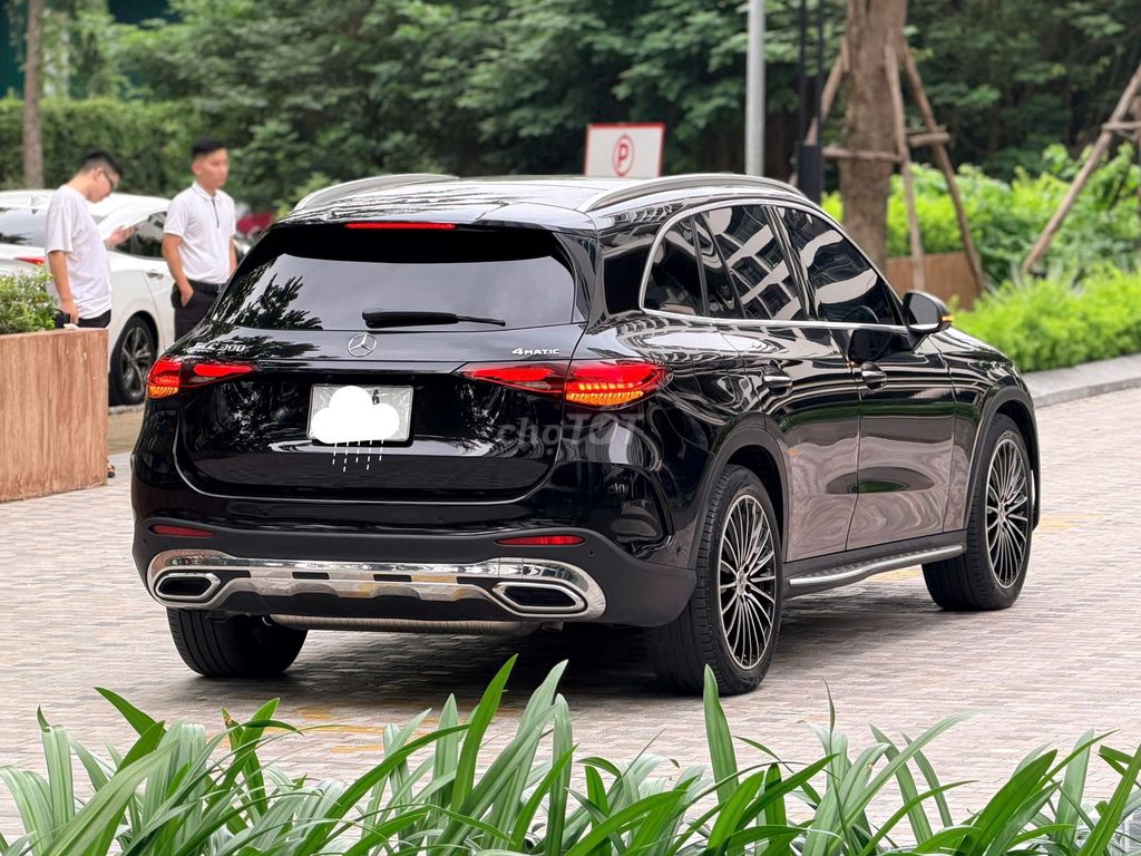Mercedes-Benz 2023 - ảnh 5