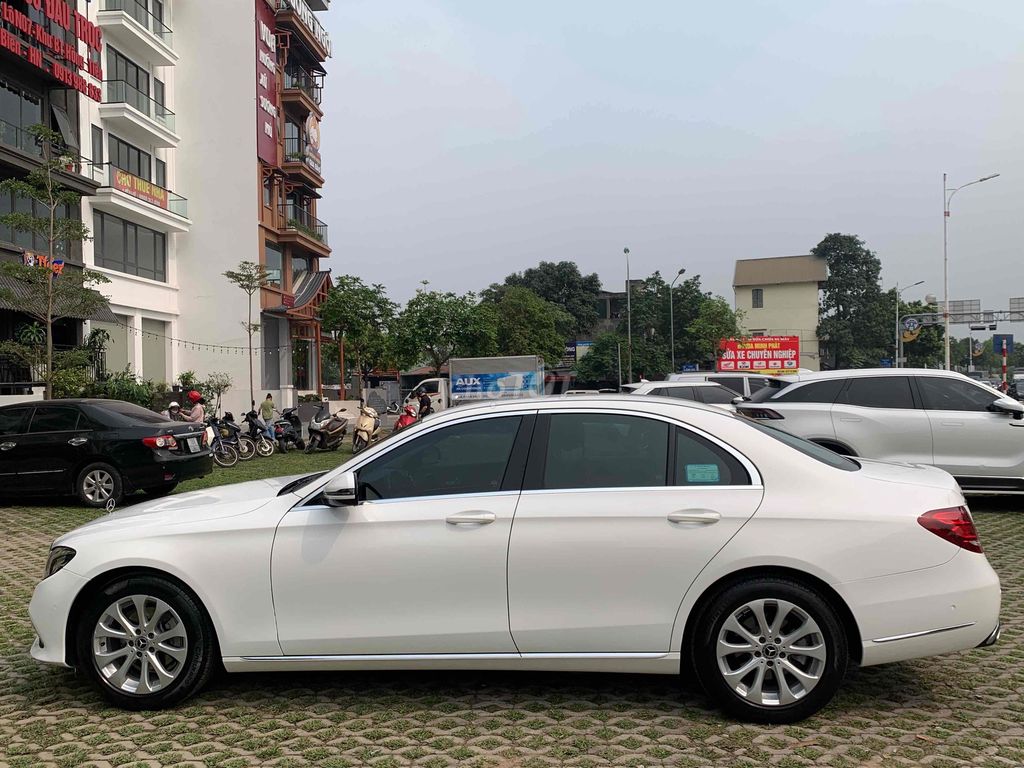 Mercedes-Benz 2017 - ảnh 4