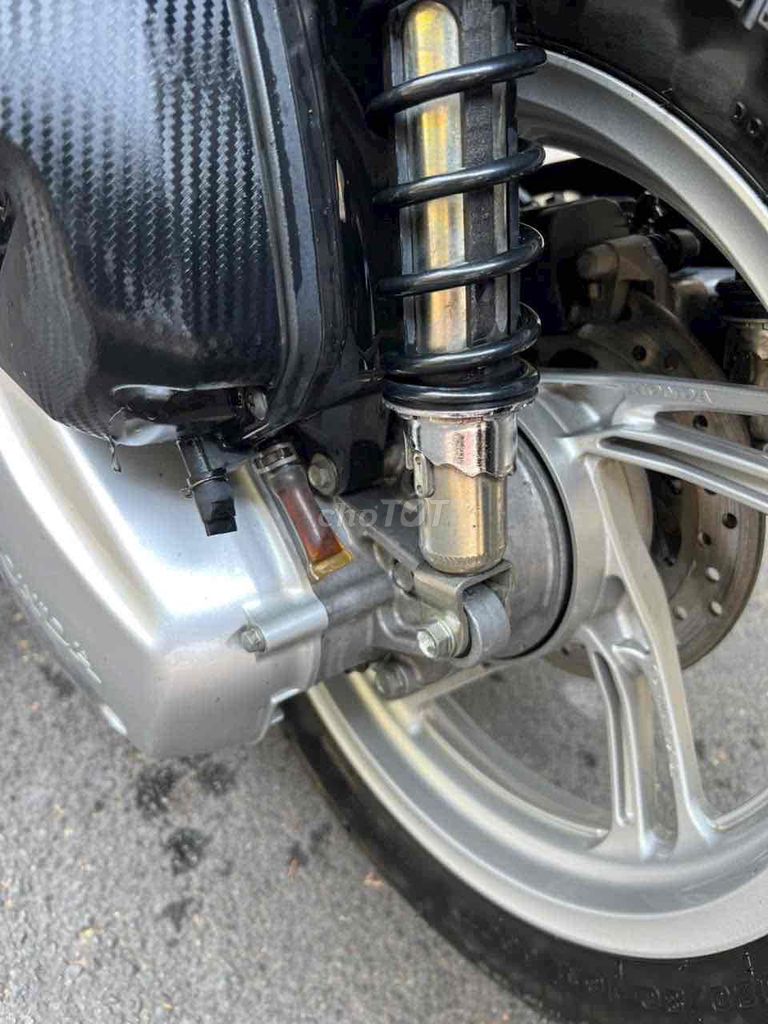 Honda SH 2018 - ảnh 3
