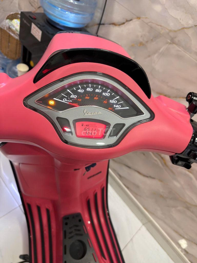 Piaggio Vespa 2024 - ảnh 2