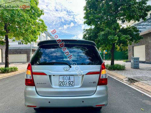 Toyota Innova 2.0E 2015 - ảnh 3