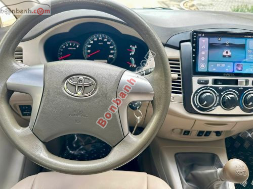 Toyota Innova 2.0E 2015 - ảnh 5